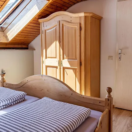 Haus Unterseeblick Sonnenuntergang * Gaienhofen (Baden-Wurttemberg)