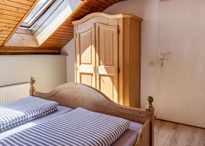 Haus Unterseeblick Sonnenuntergang * Gaienhofen (Baden-Wurttemberg)